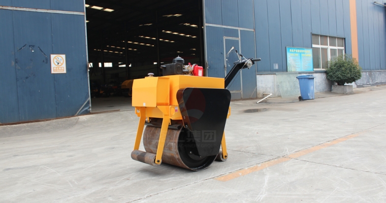 小型壓路機(jī)出現(xiàn)故障怎么辦？